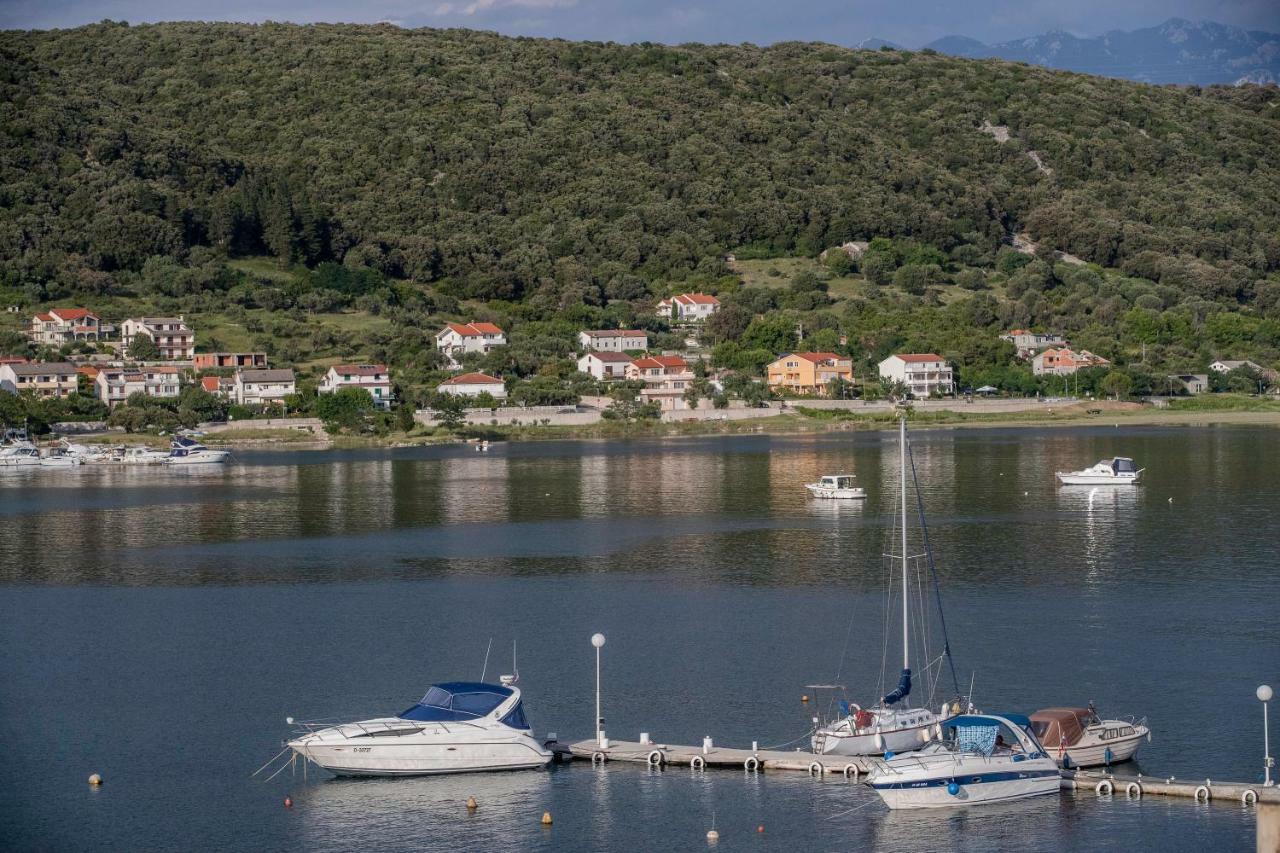 Apartmani Sanjin Tariba Supetarska Draga Zewnętrze zdjęcie
