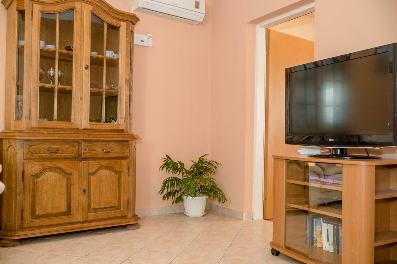 Apartmani Sanjin Tariba Supetarska Draga Zewnętrze zdjęcie